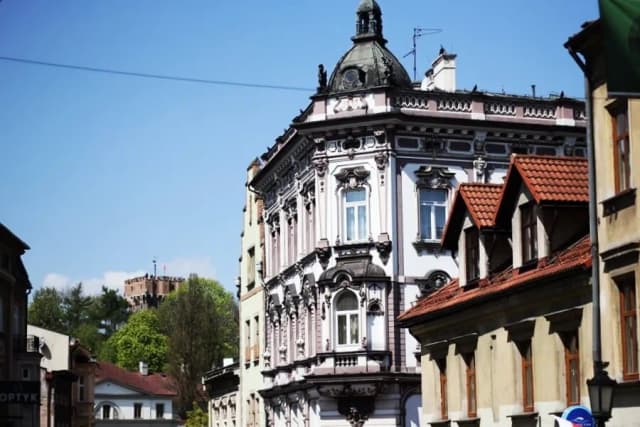 Gdzie zjeść w Cieszynie? Odkryj najlepsze miejsca na obiad Gdzie zjeść w Cieszynie? Odkryj najlepsze miejsca na obiad